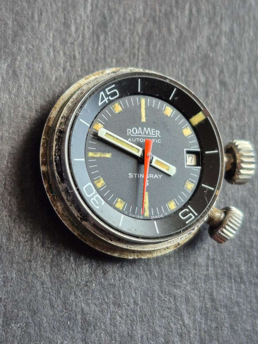 Vintage Ladies Roamer Automative Stingray Mechanical Wrist Watch (not working)