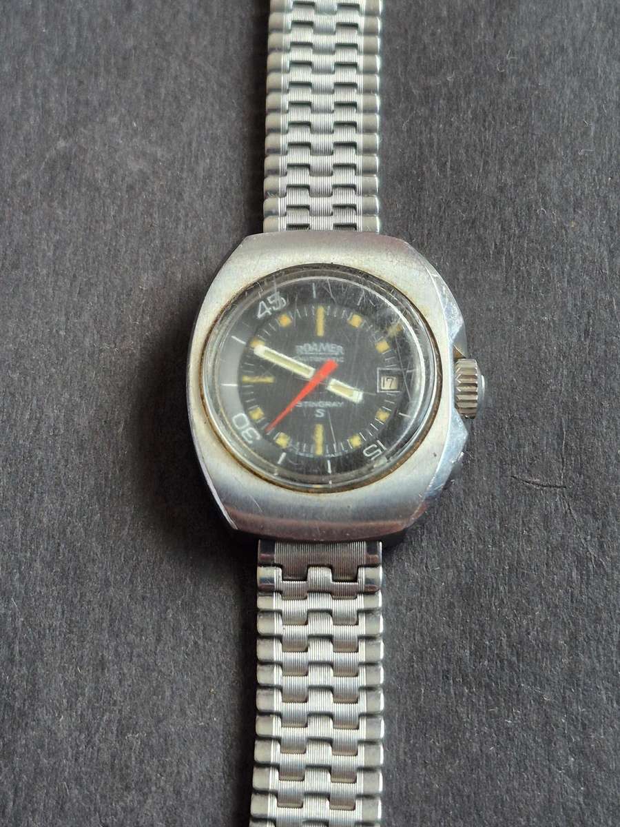Vintage Ladies Roamer Automative Stingray Mechanical Wrist Watch (not working)