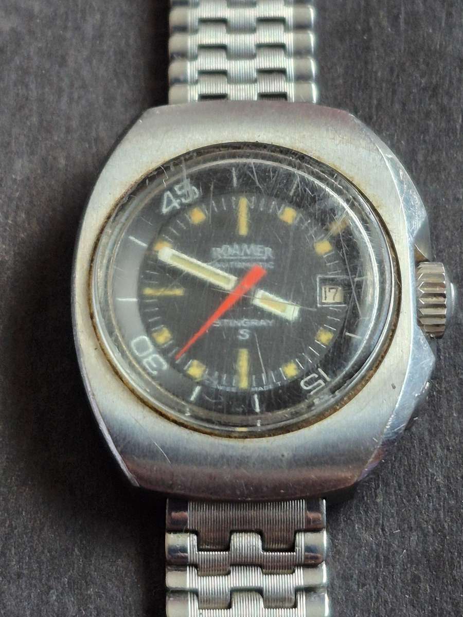Vintage Ladies Roamer Automative Stingray Mechanical Wrist Watch (not working)