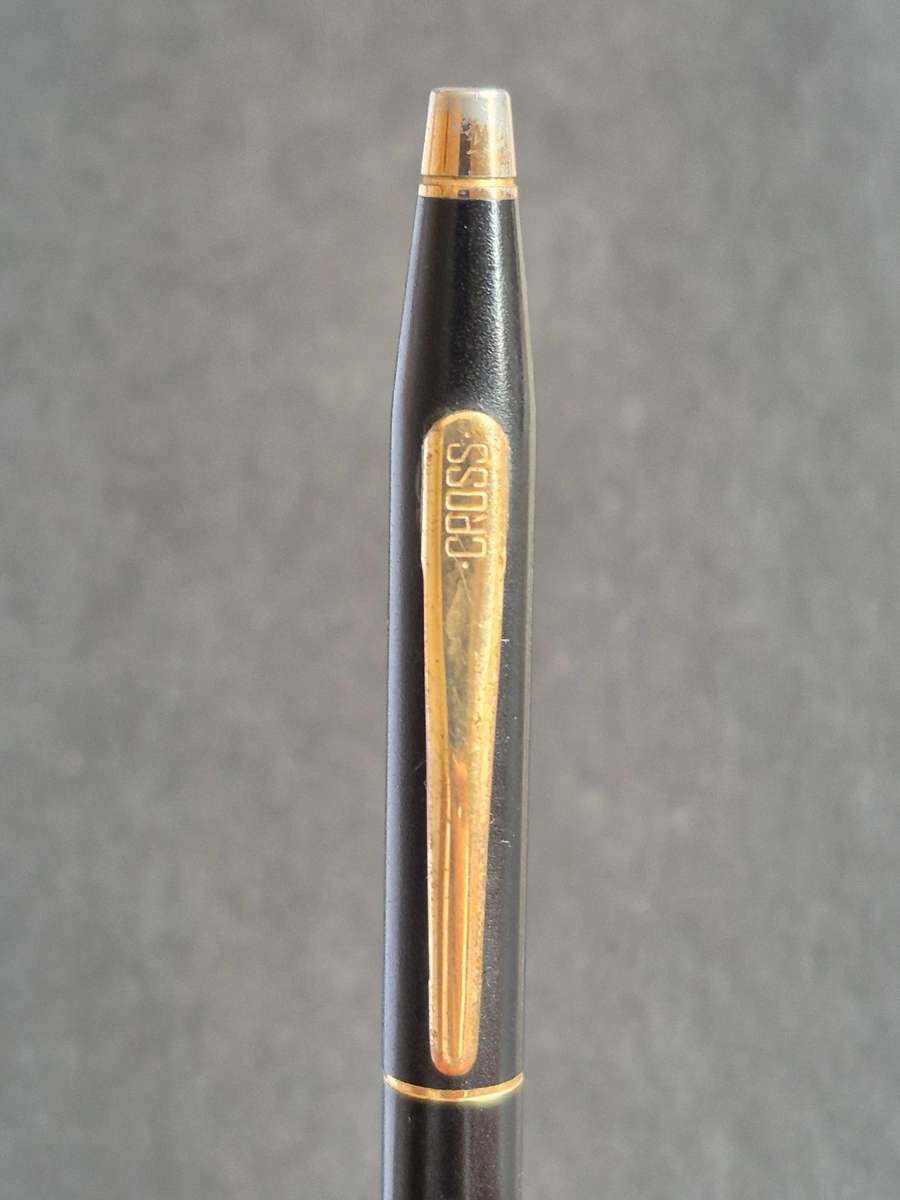 Vintage Cross Matte Black Ballpoint Pen needs refill