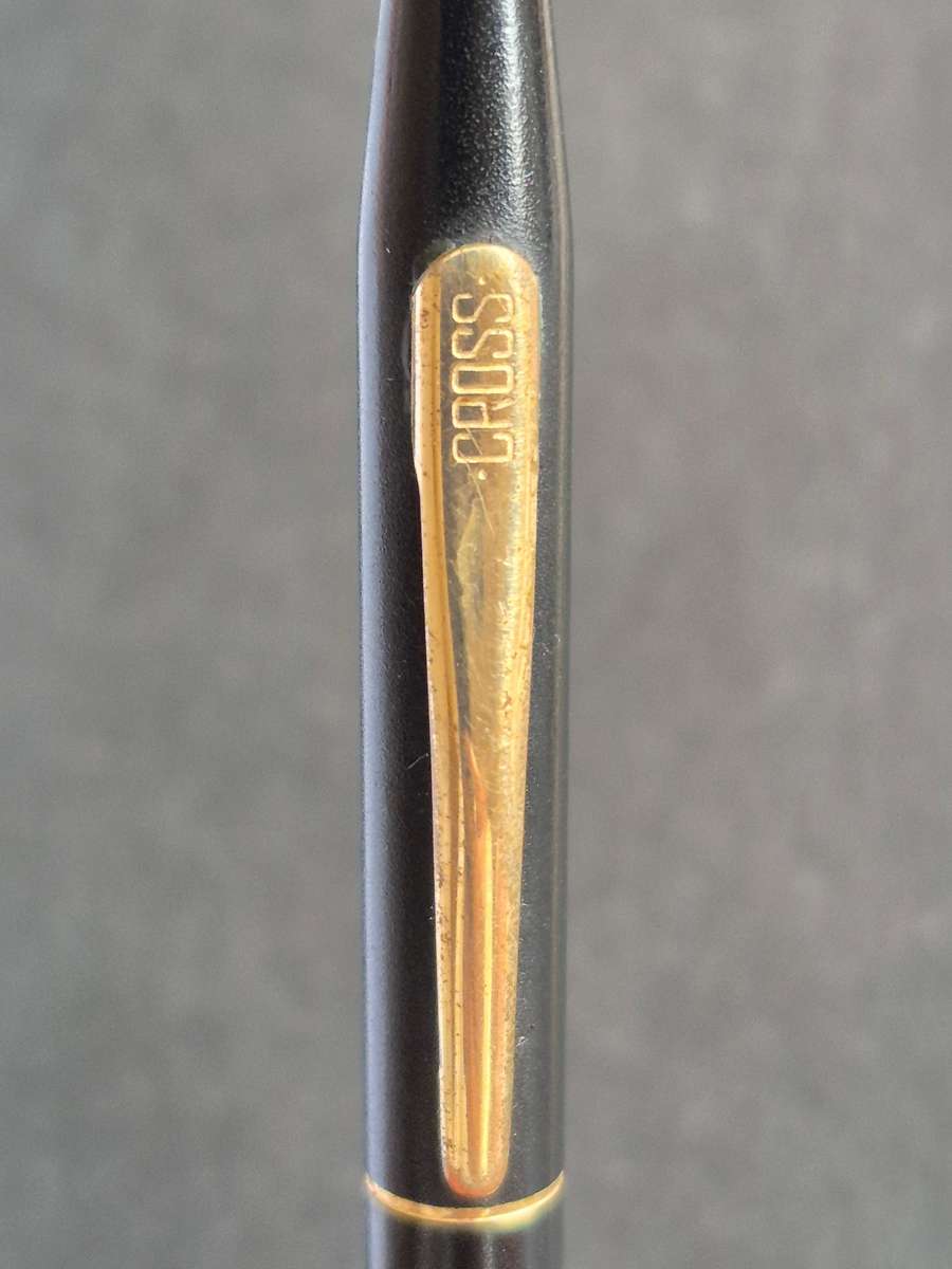 Vintage Cross Matte Black Ballpoint Pen needs refill