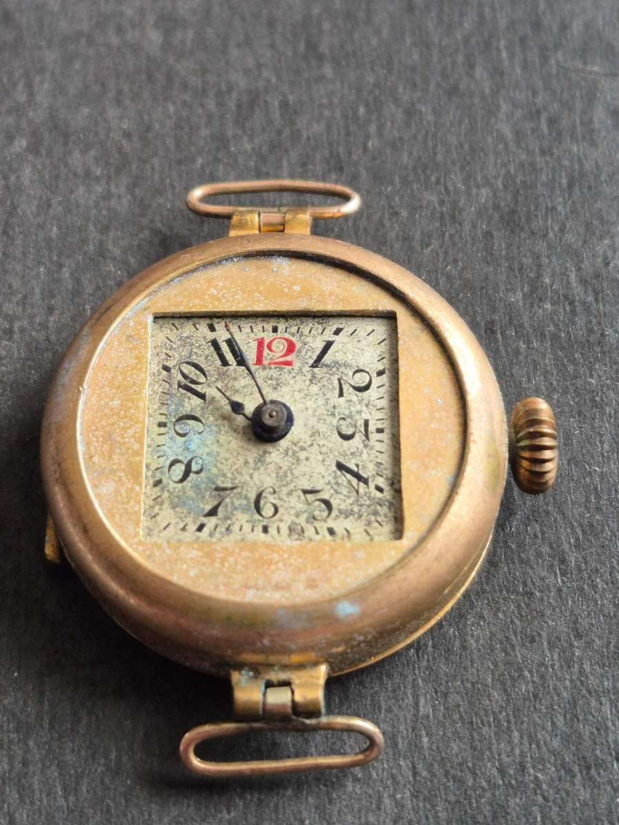 Vintage Gold Filled Mechanical Ladies Wrist Watch (not working)