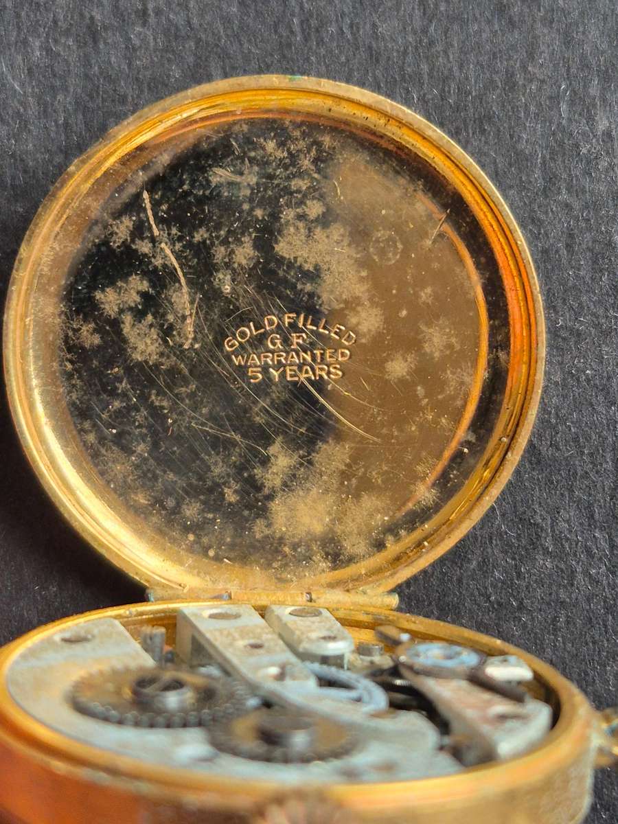 Vintage Gold Filled Mechanical Ladies Wrist Watch (not working)