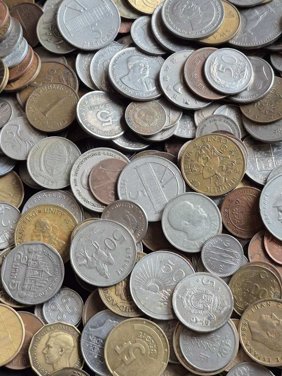 Mixed Lot of World Coins 2 kg