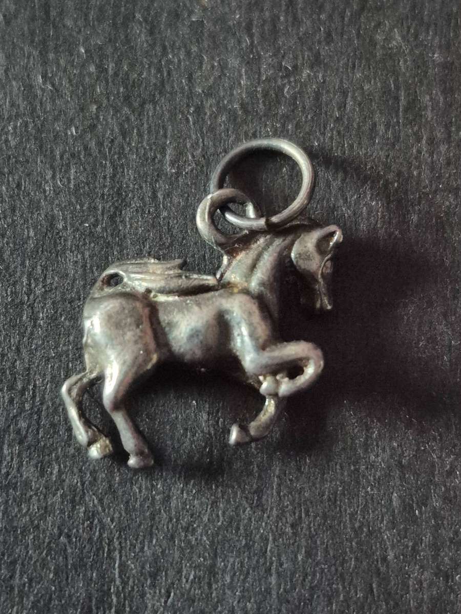 Vintage Sterling Silver Horse Charm .925 - 3 g