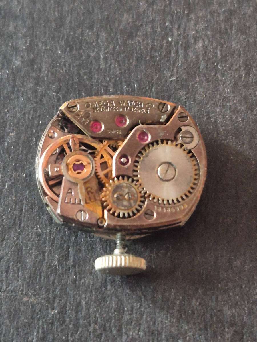 Vintage Ladies Omega Movement Swiss made Mechanical Wrist Watch no. 483