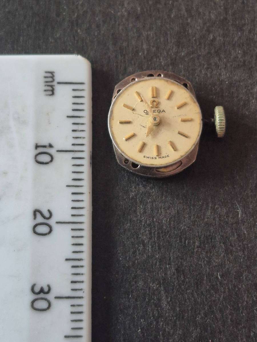 Vintage Ladies Omega Movement Swiss made Mechanical Wrist Watch no. 483