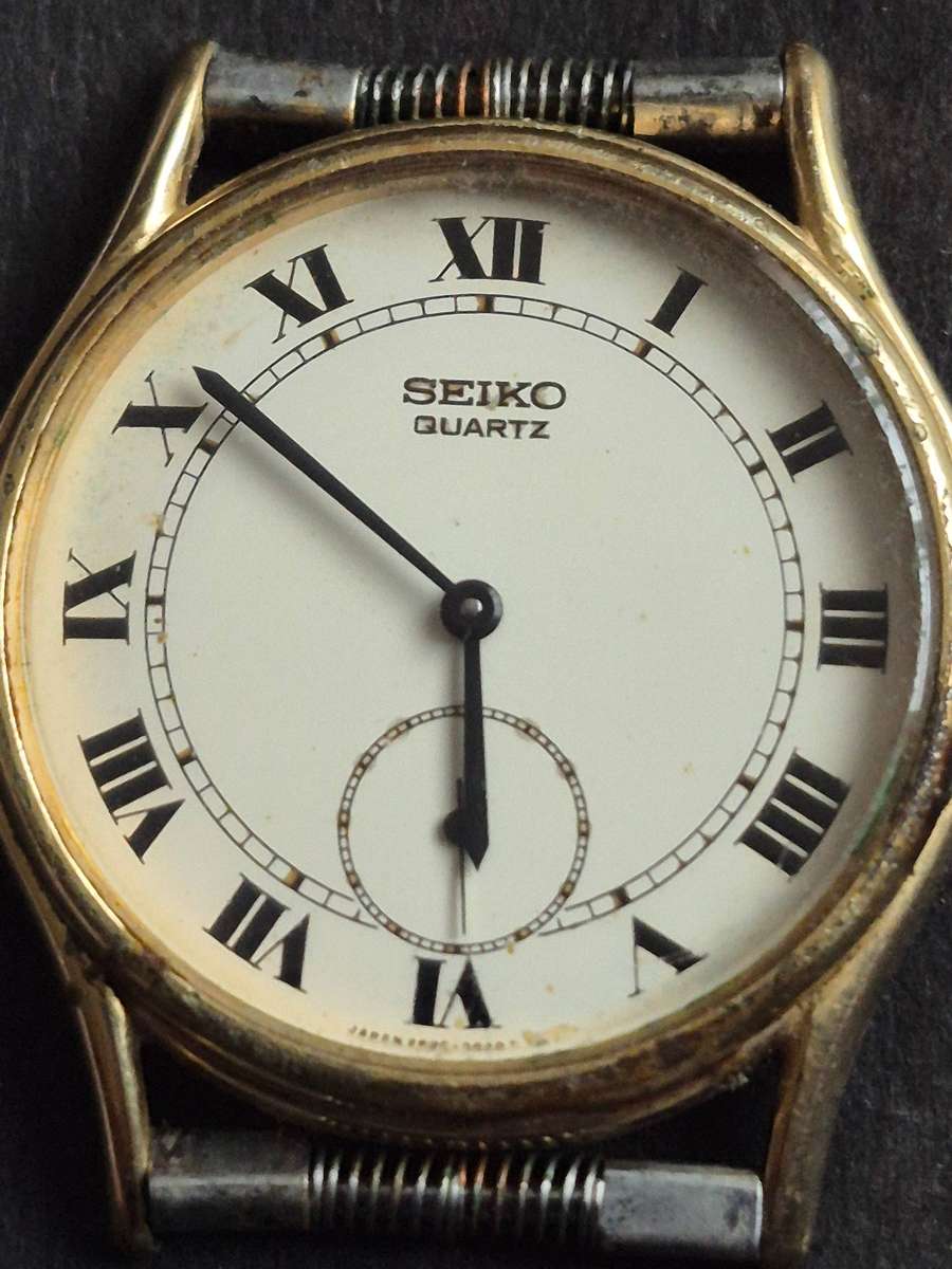 Vintage Men's Seiko Quartz Watch - nice condition- untested