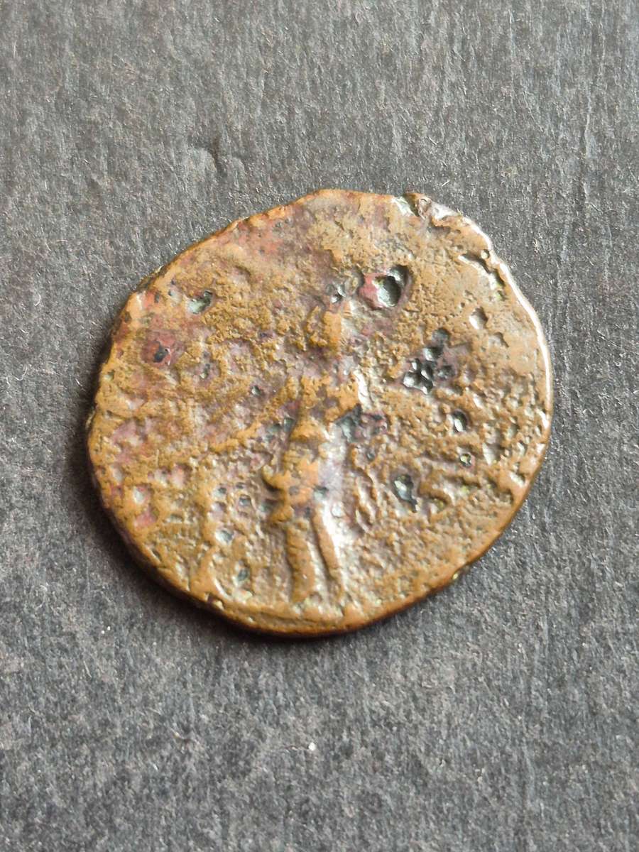 Ancient Roman Coin - unidentified- nice condition