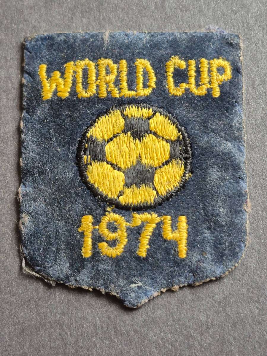 Soccer World Cup Cloth Badge 1974