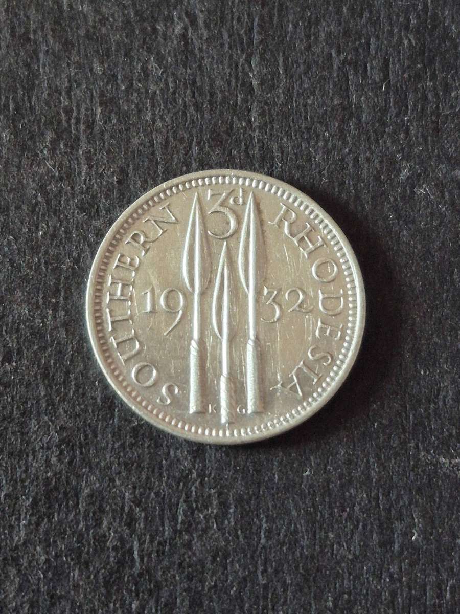 Southern Rhodesia Threepence 1932  .925 Silver - nice condition