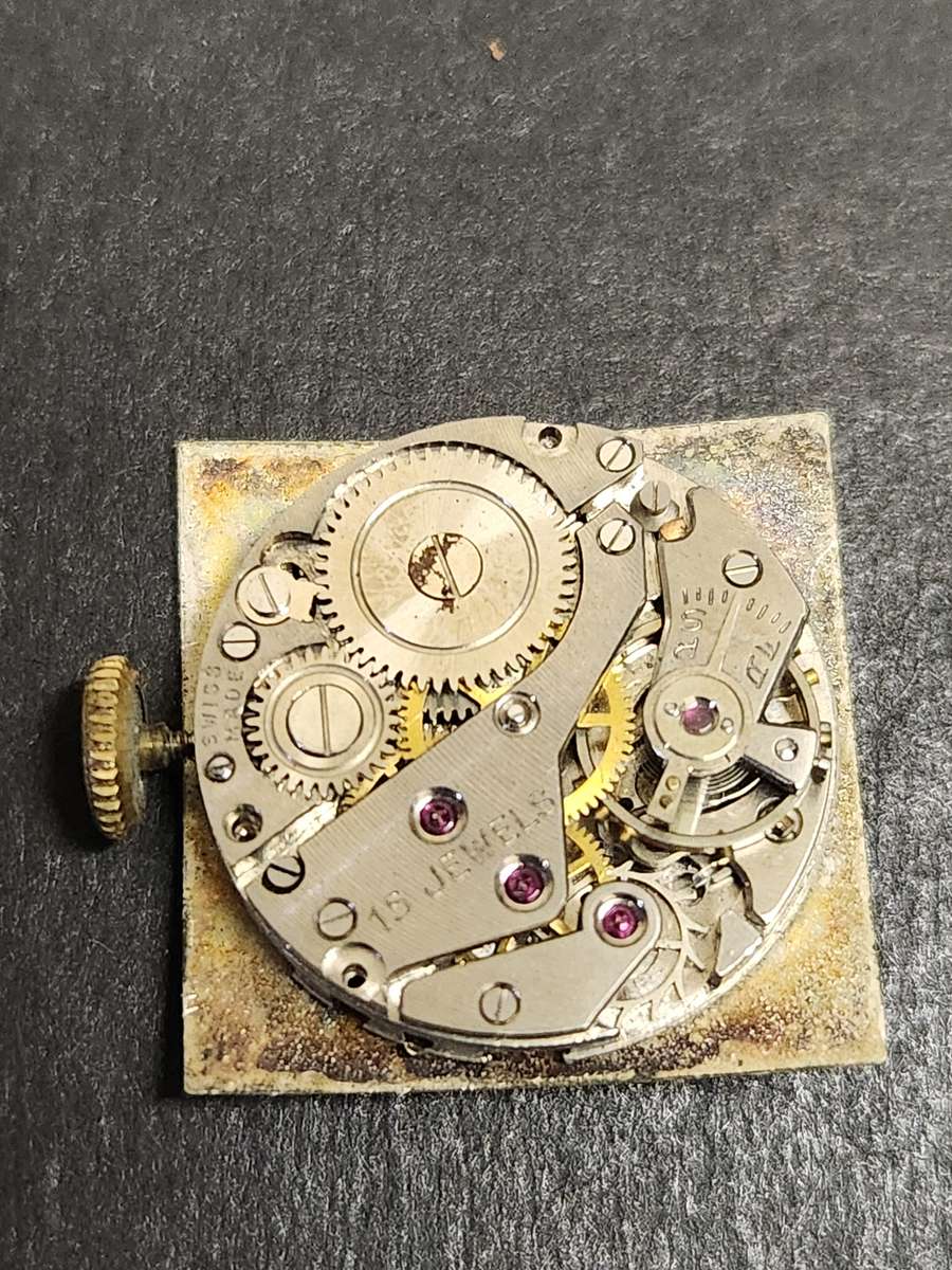 Vintage Avia 15 Jewels Mechanical Wrist Watch Rolled Gold (missing hands/balance wheel moves) not wk