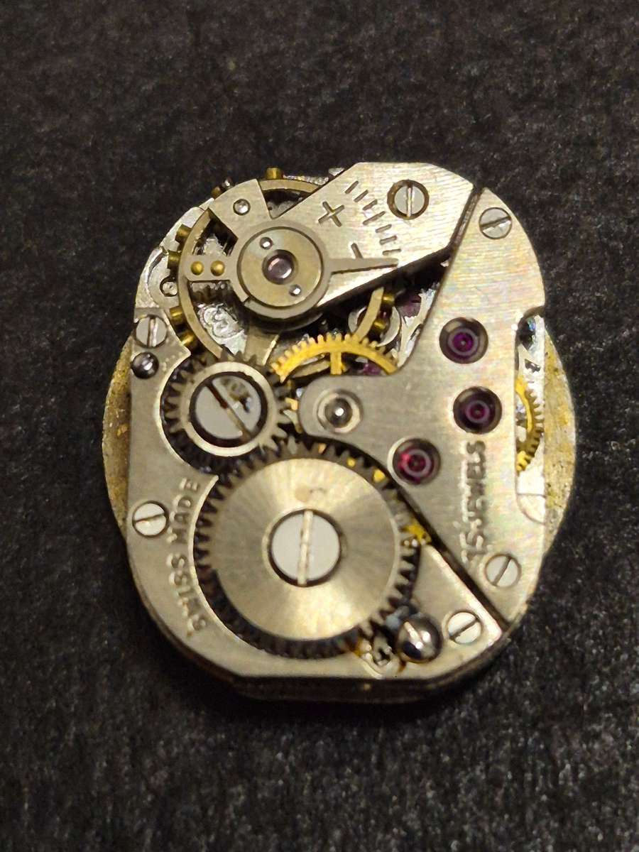 Rolled Gold 15 Jewels Nurse's Fob Watch missing Winder (20 Microns) not working