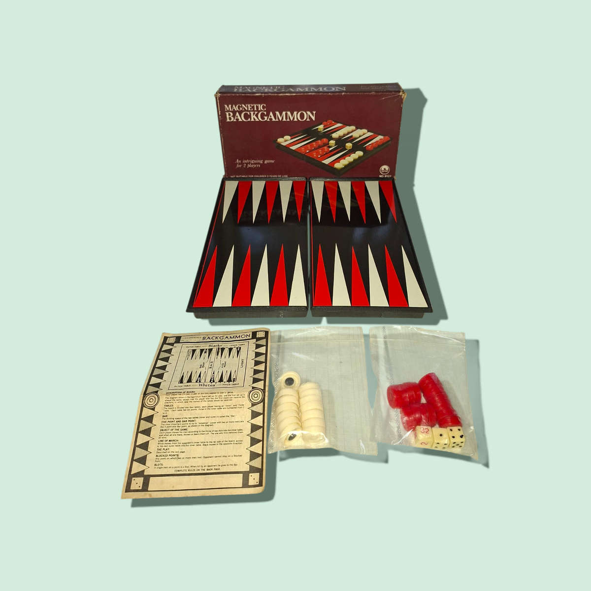 Vintage Magnetic Backgammon Travel Board Game Complete Pocket Set