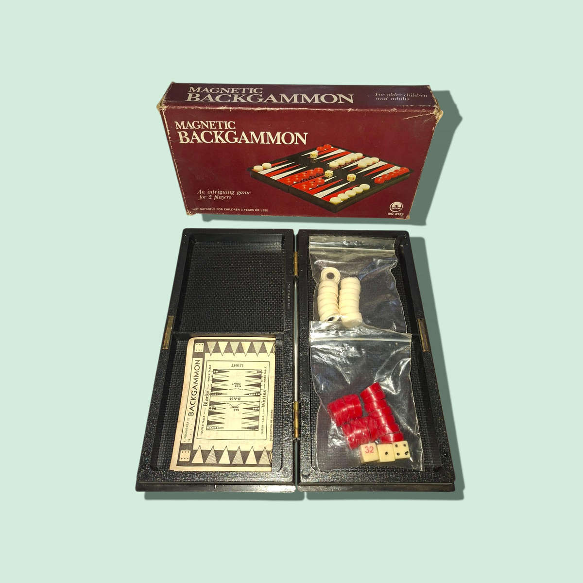 Vintage Magnetic Backgammon Travel Board Game Complete Pocket Set