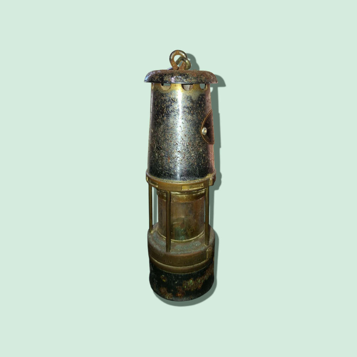 Wolf safety mining lamp