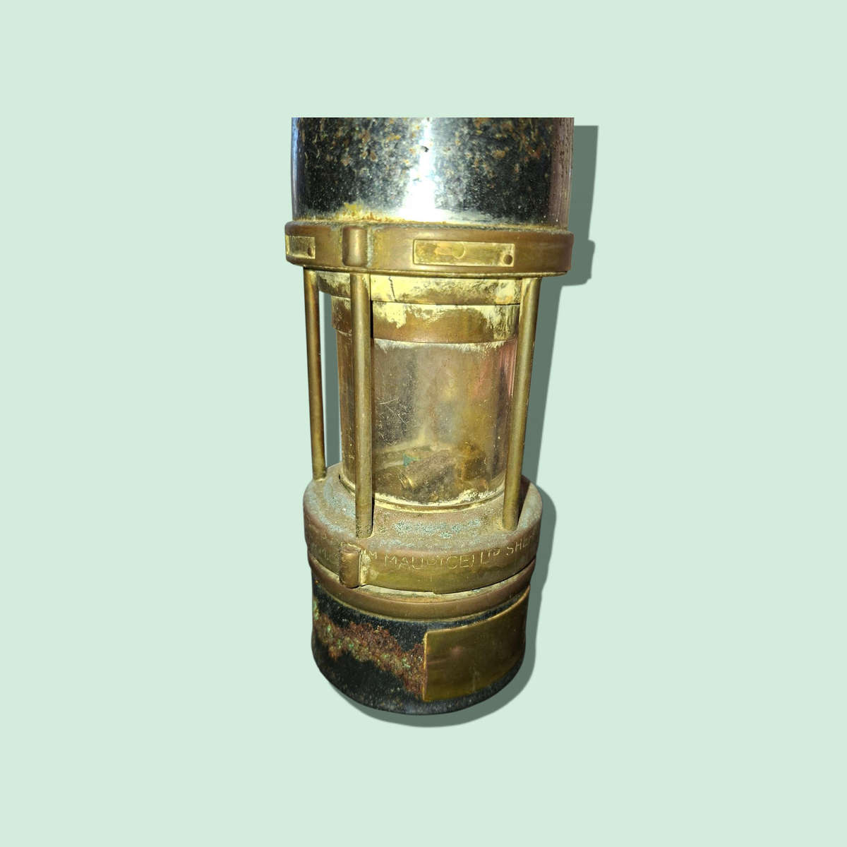 Wolf safety mining lamp