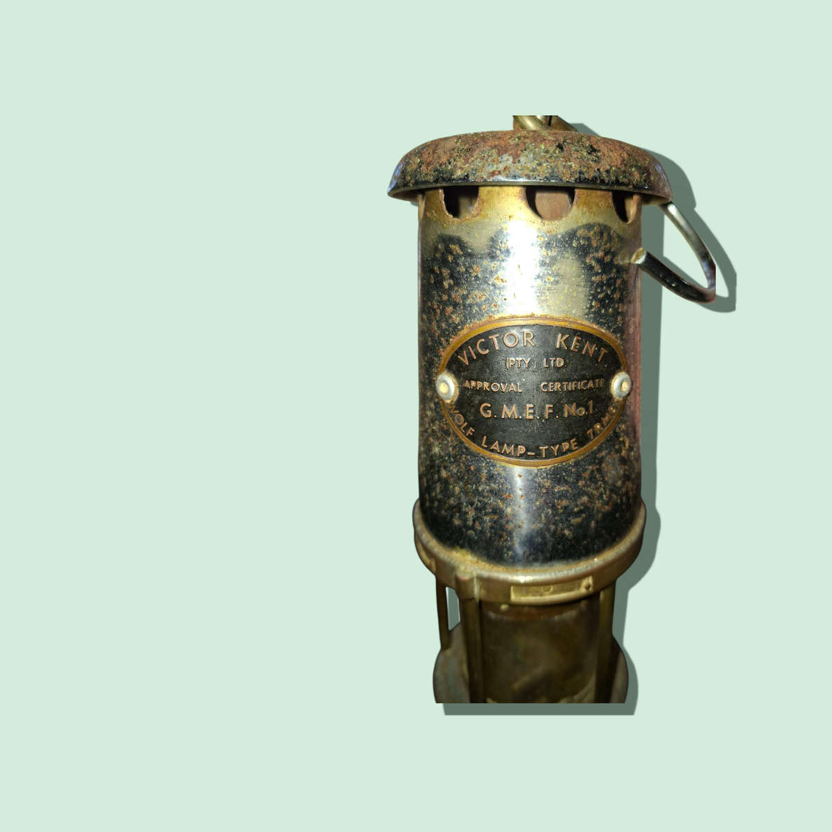 Wolf safety mining lamp
