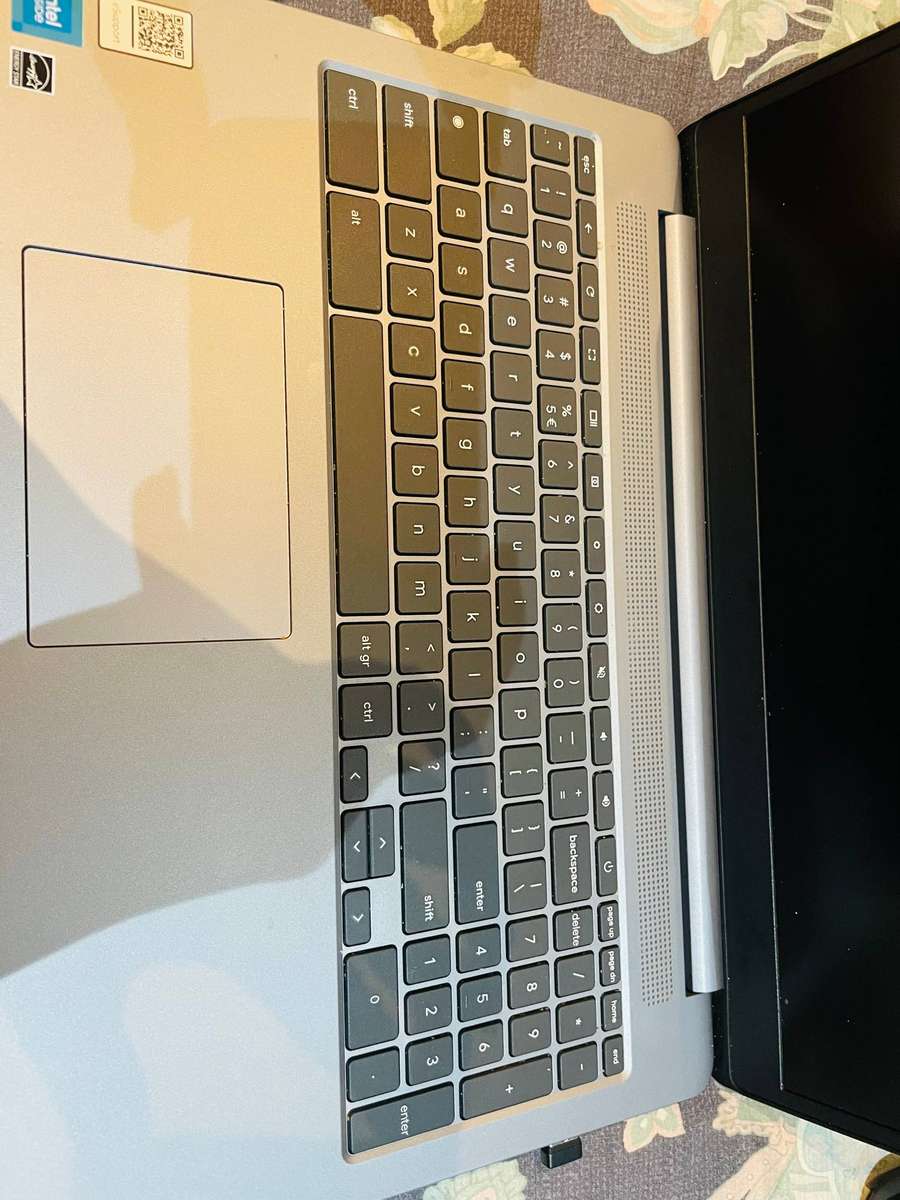 Lenovo IdeaPad 3 Chromebook - 15.6 inch