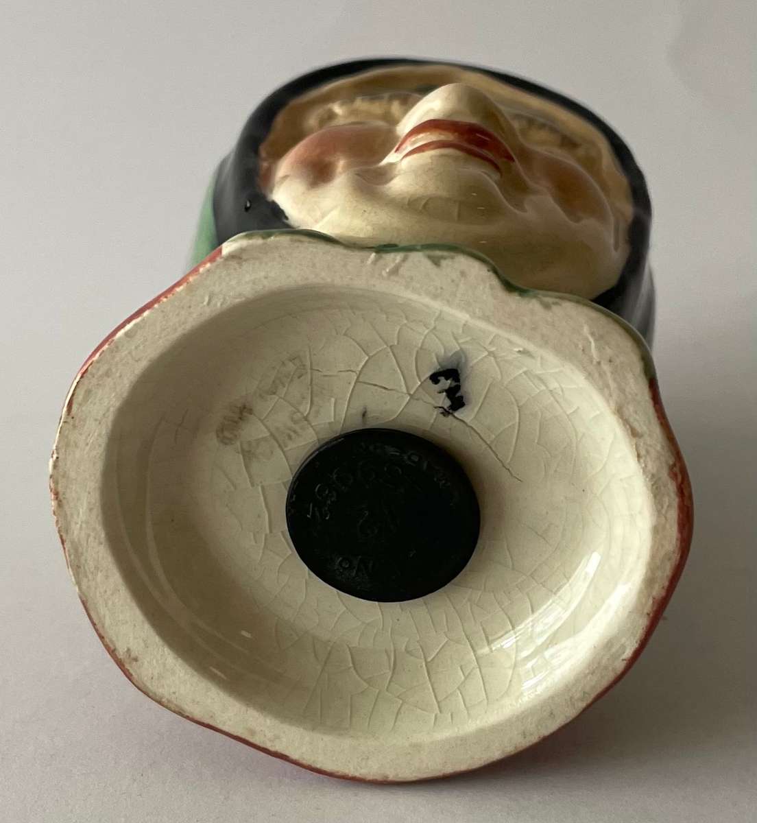 Beswick Dickens ware condiment set (salt and pepper shaker and mustard pot)