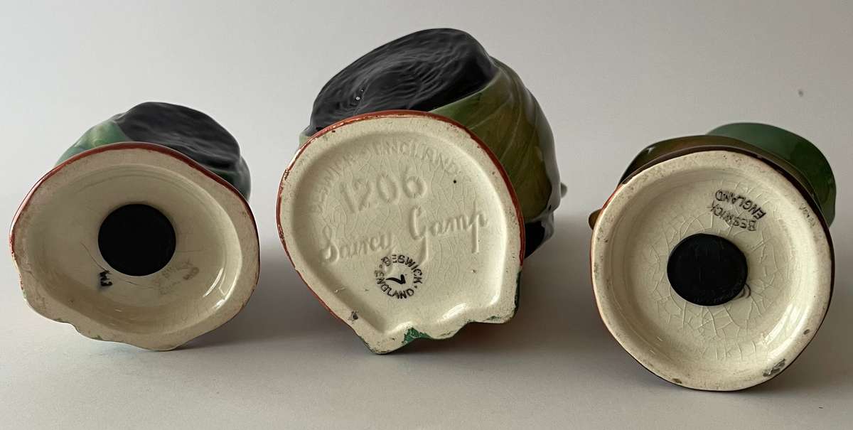 Beswick Dickens ware condiment set (salt and pepper shaker and mustard pot)