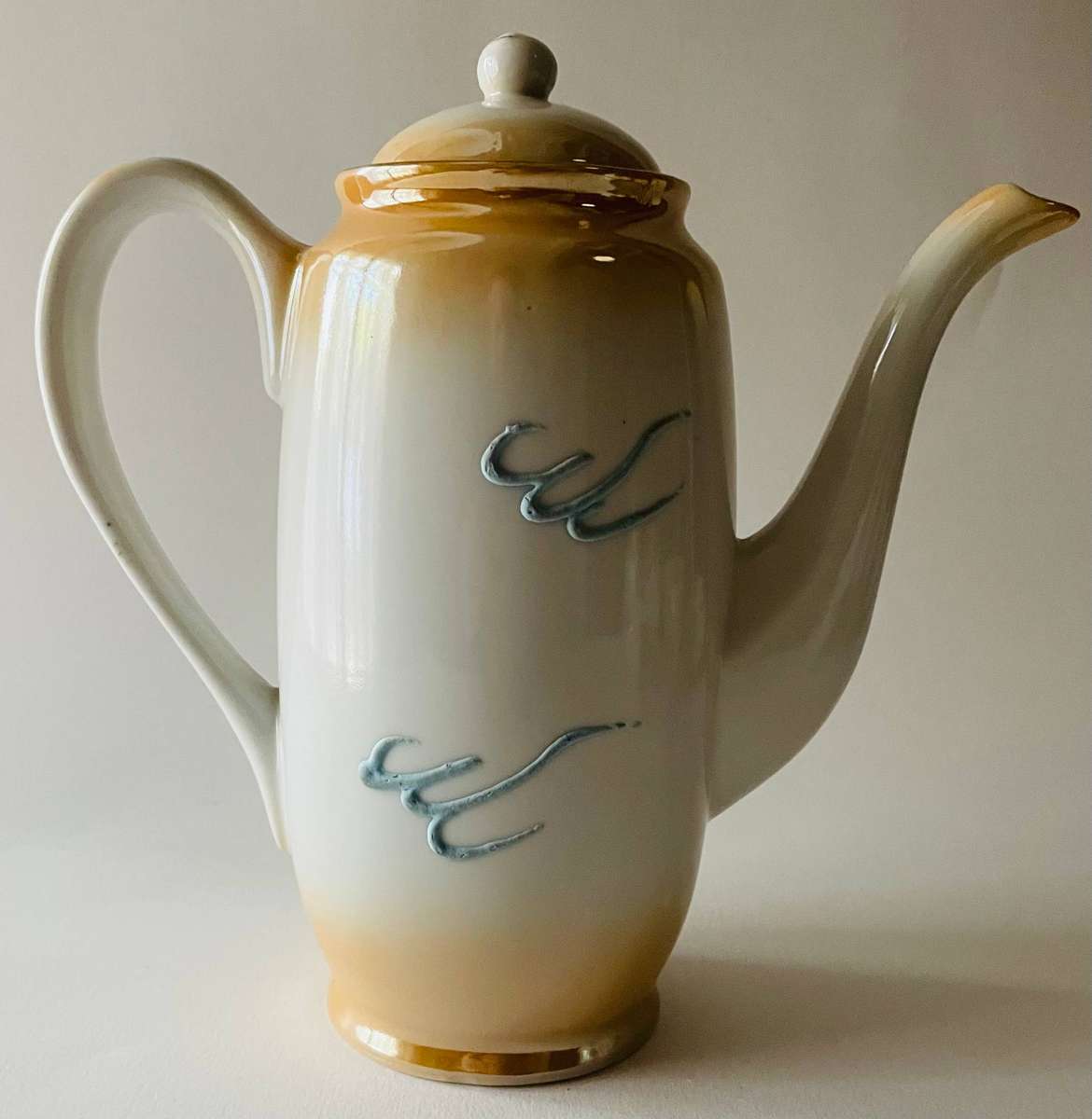 Absolutely stunning Japanese Moriage dragonware tea in a lusterware finish