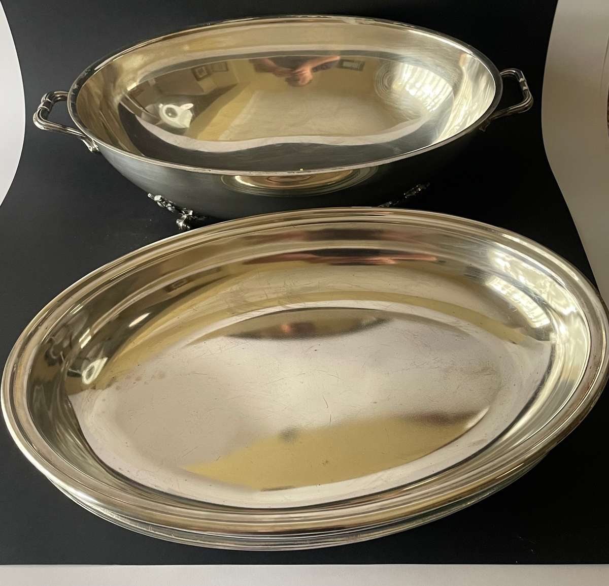 Silver plated food warmer chaffing dish