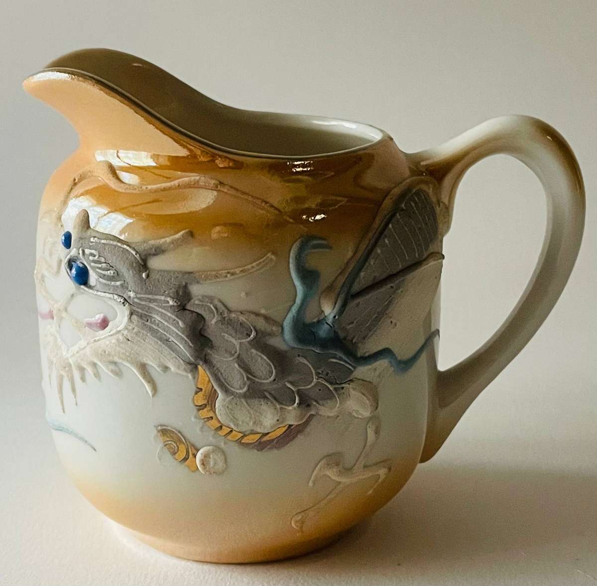 Absolutely stunning Japanese Moriage dragonware tea in a lusterware finish