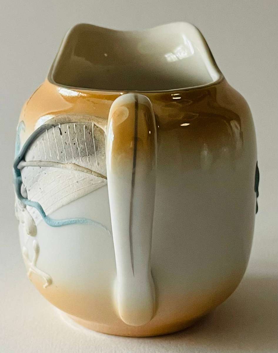 Absolutely stunning Japanese Moriage dragonware tea in a lusterware finish