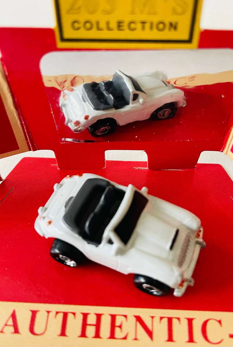 Minys die cast Porsche 911 micro model from the 203 Ms collection