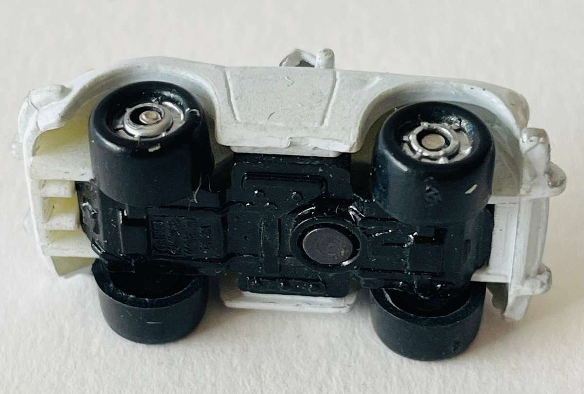Minys die cast Porsche 911 micro model from the 203 Ms collection