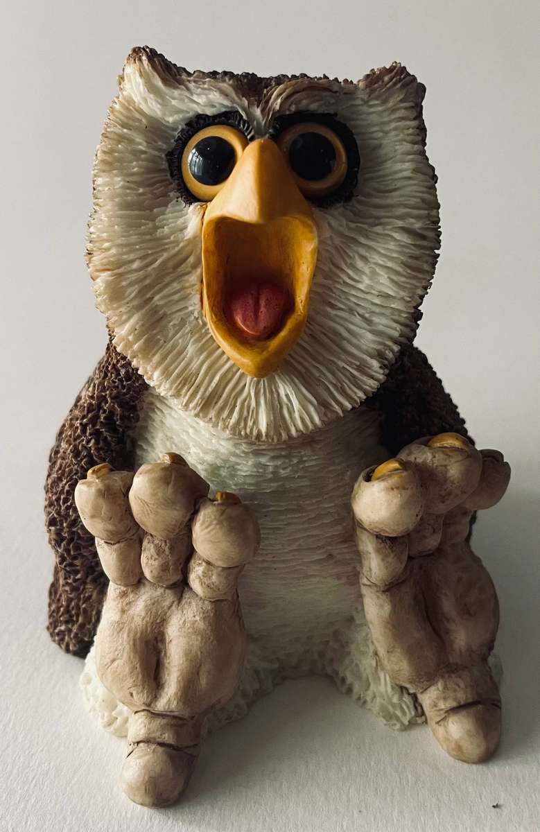 Hoots Family figurine by Keith Sandulak Holler Hoot