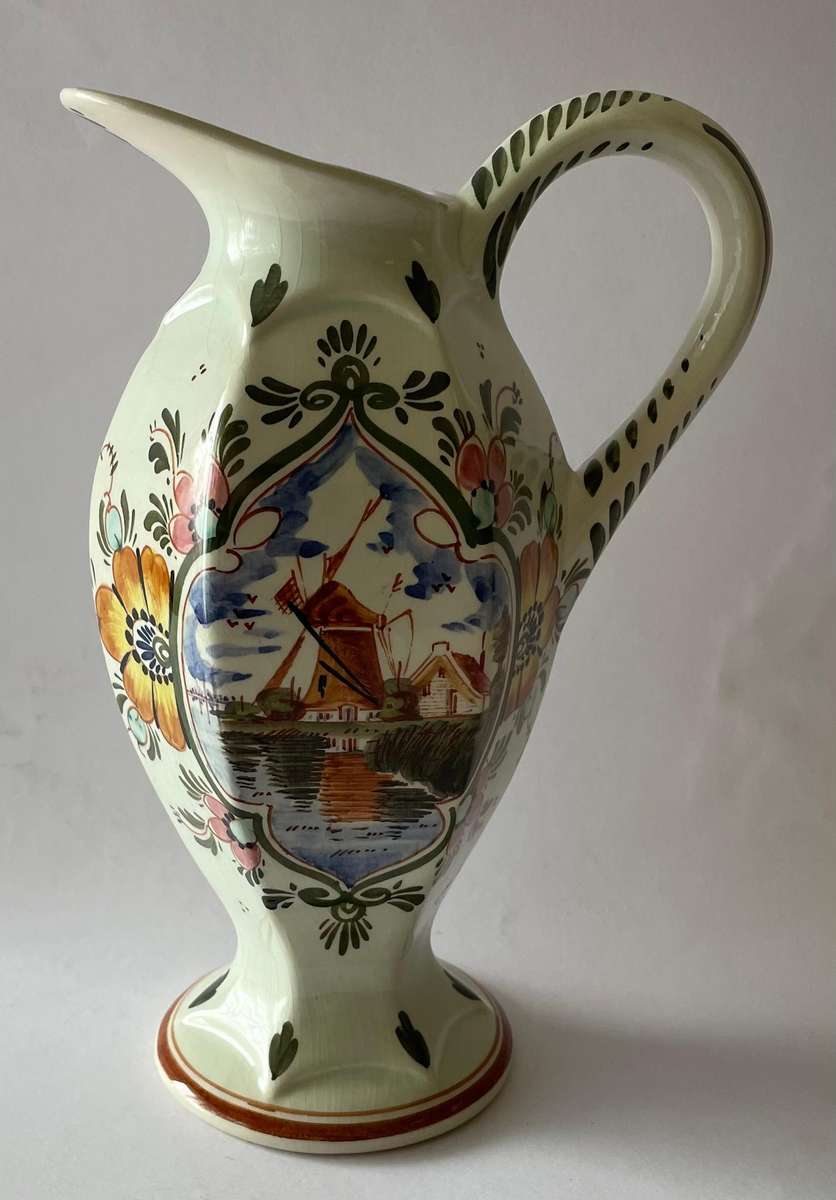 Stunning coloured Delft blue hand painted jug