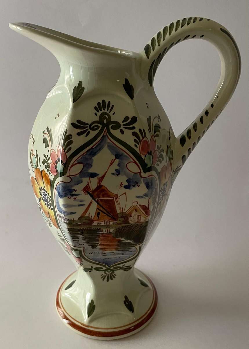 Stunning coloured Delft blue hand painted jug