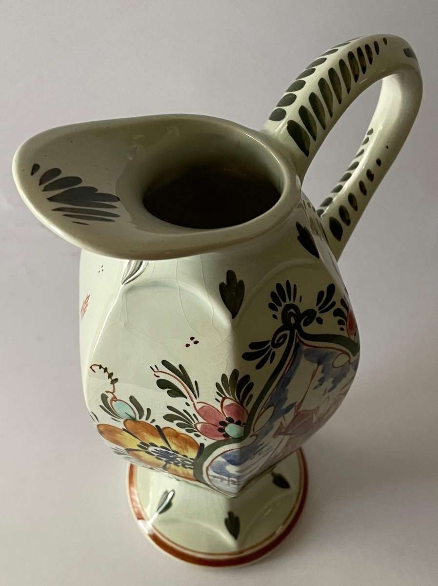 Stunning coloured Delft blue hand painted jug