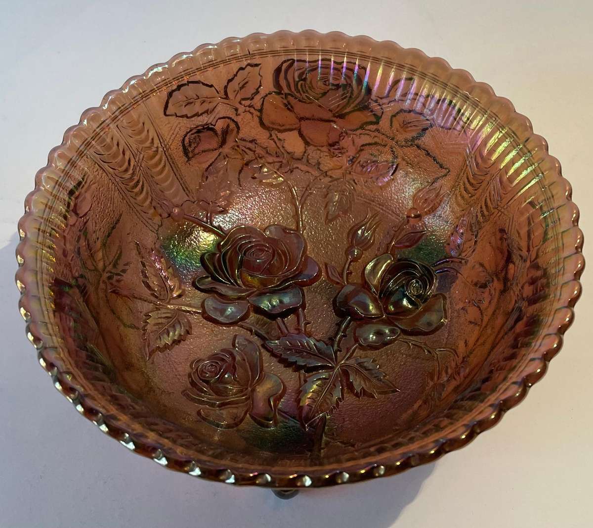 Stunning Imperial luster rose carnival glass 3 footed bowl