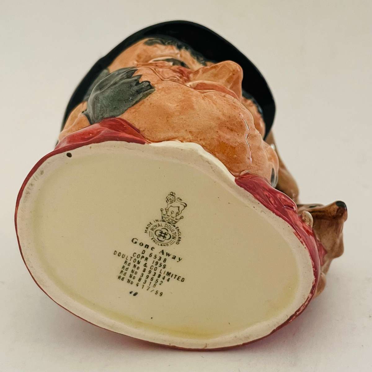 Royal Doulton Gone away Toby jug D6538