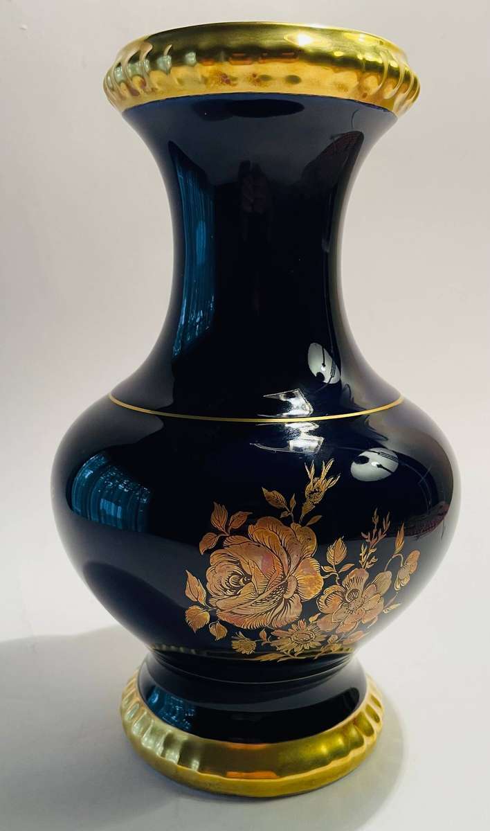Bareuther Waldsassen Echt Colbalt vase