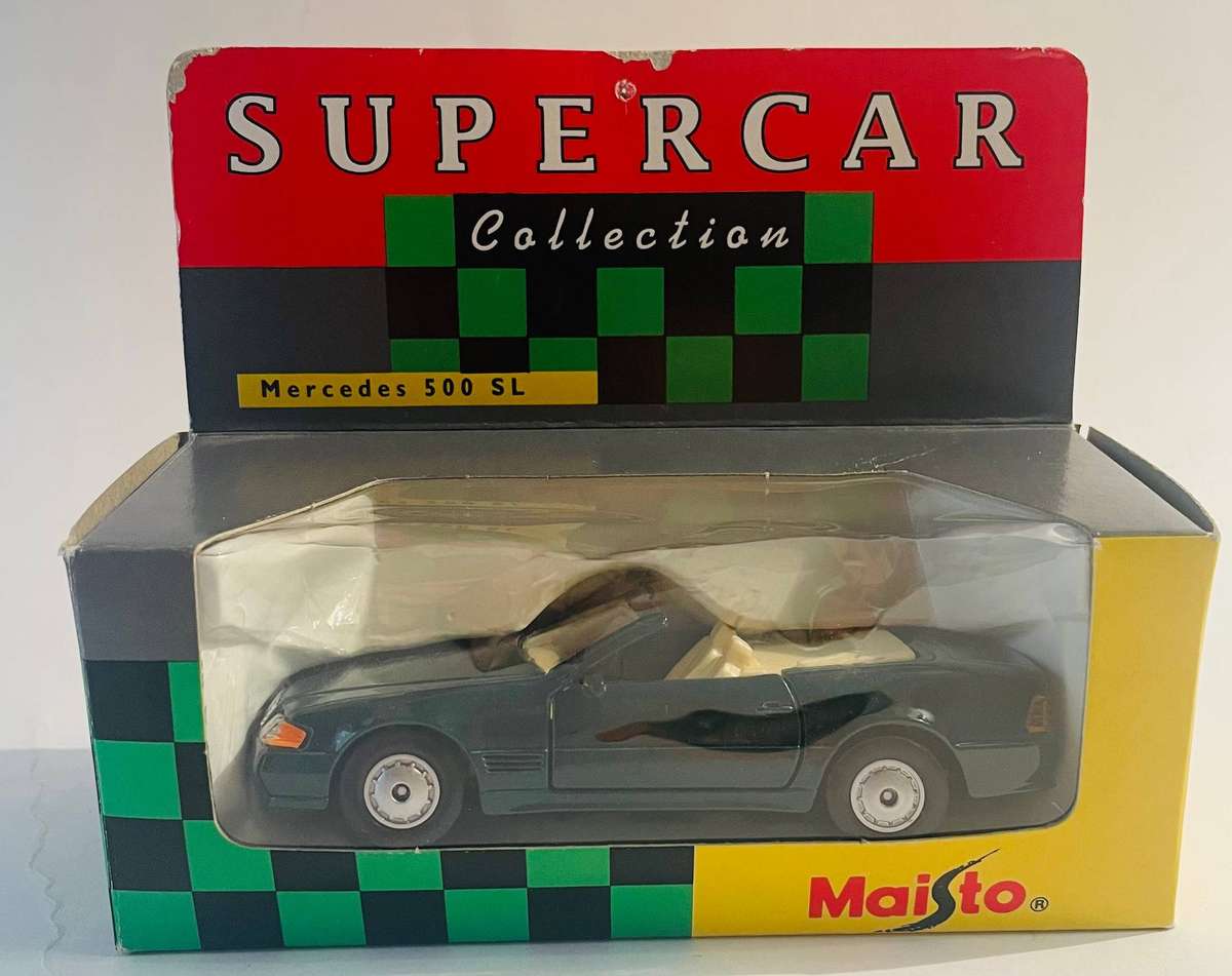 Maisto supercar collection Mercedes 500SL 1:40 scale