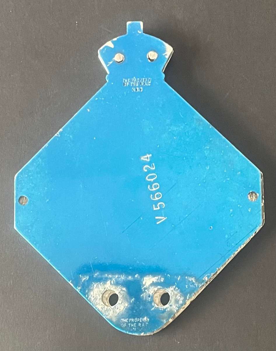 Vintage Royal Automobile Club metal badge