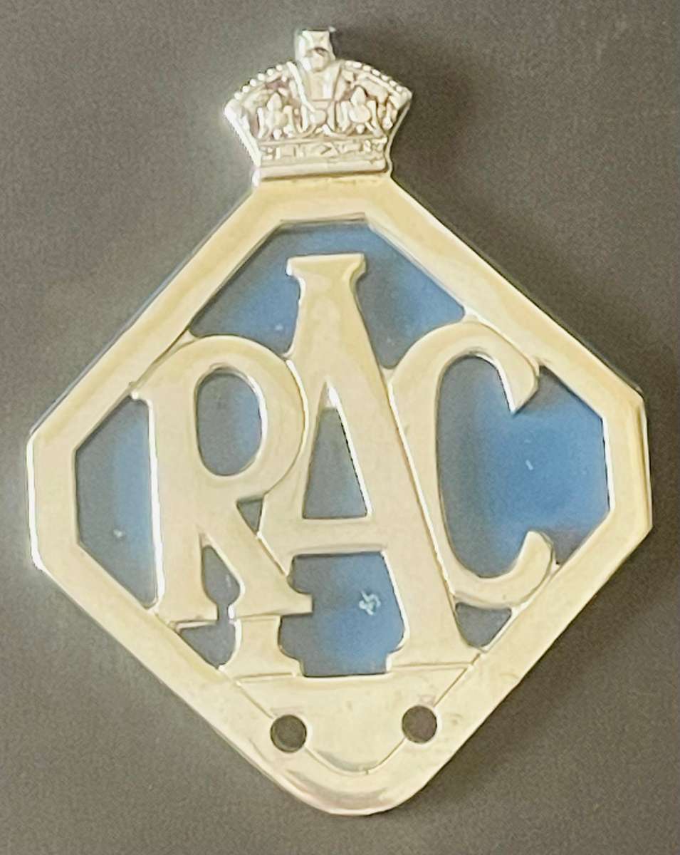 Vintage Royal Automobile Club metal badge