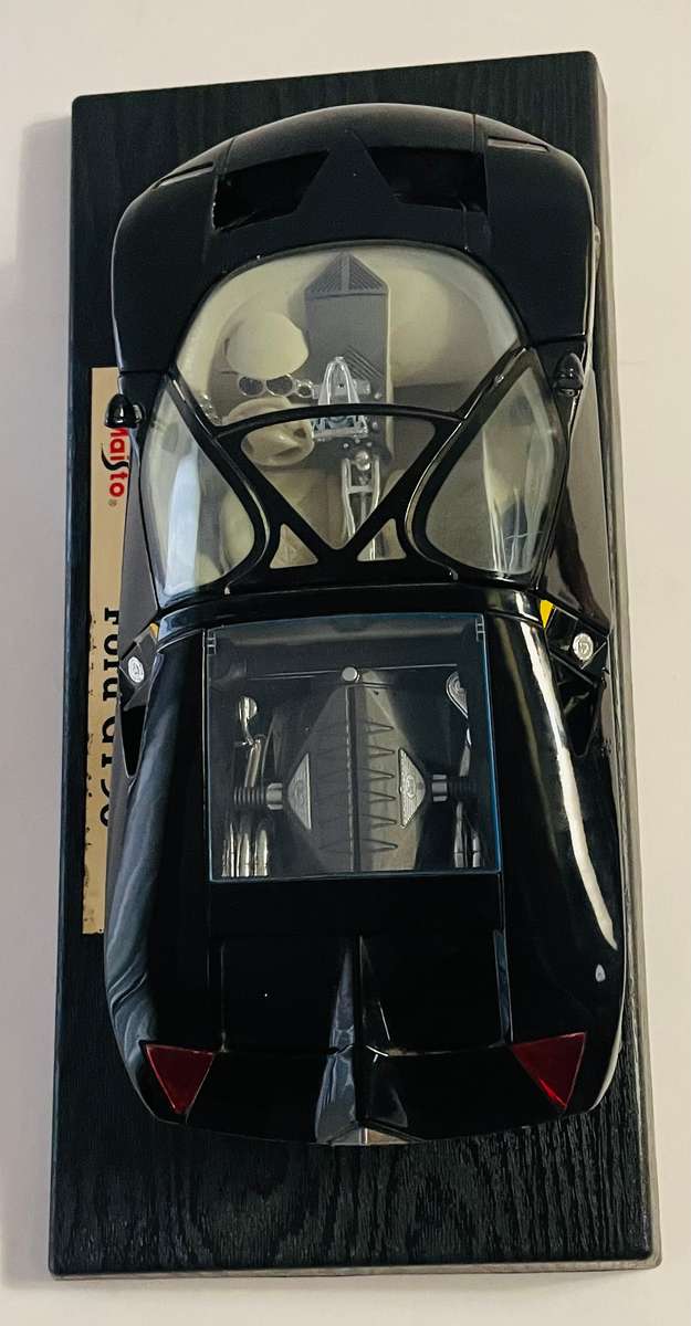 Maisto special edition Ford GT90 concept car die cast model