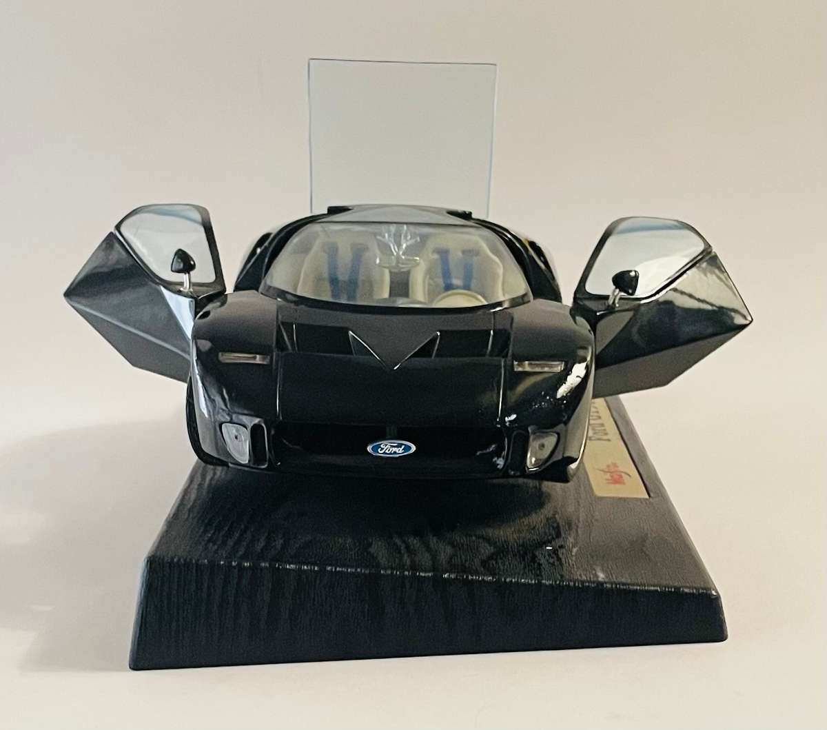 Maisto special edition Ford GT90 concept car die cast model