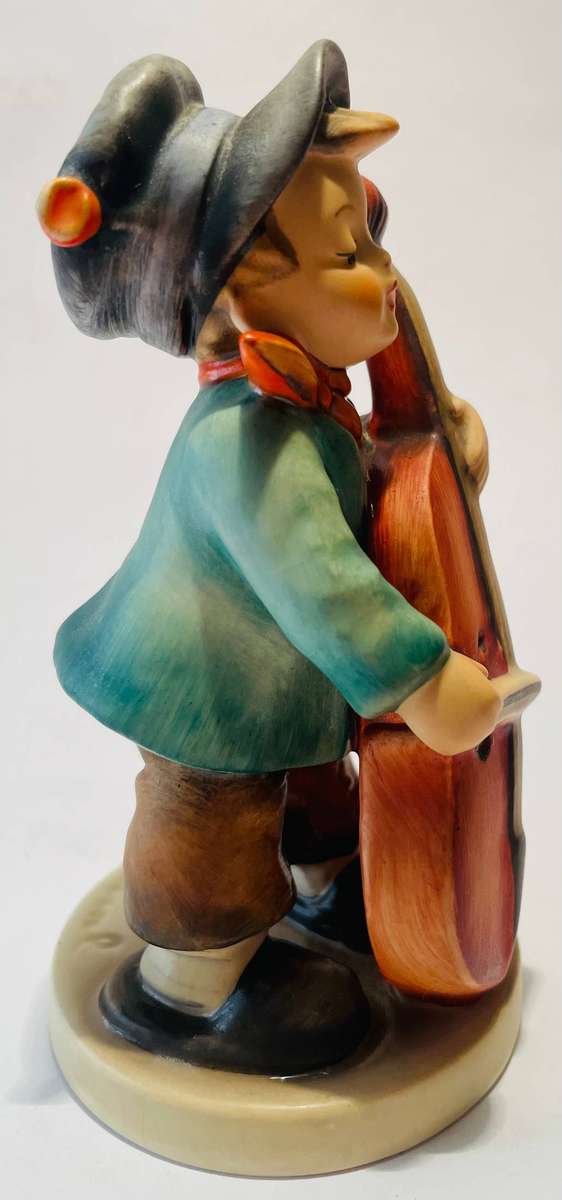 Hummel sweet music tmk 3 figurine