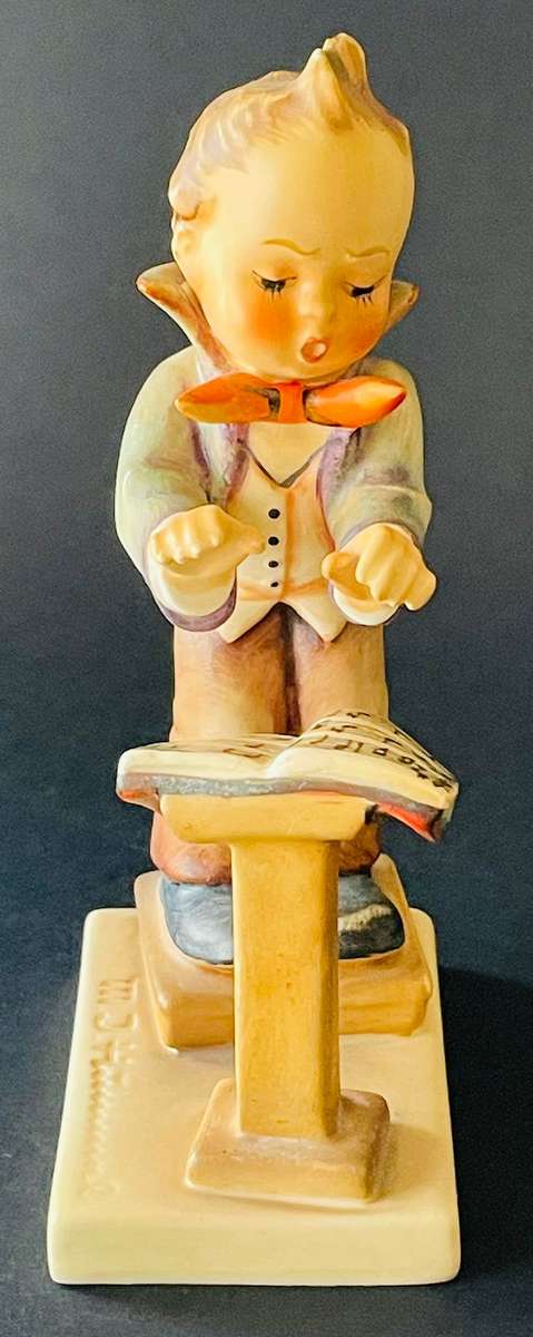 Hummel - TKM 3 - Band Leader figurine.