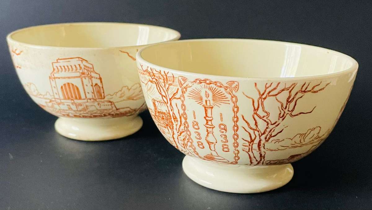 Voortekker Monument bowls - Celebrating the Eeufees of the Voortrekker Monument.