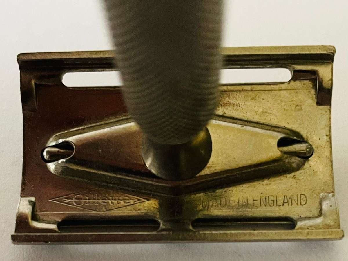 Early Gillette razor in original box - Ideal display piece.