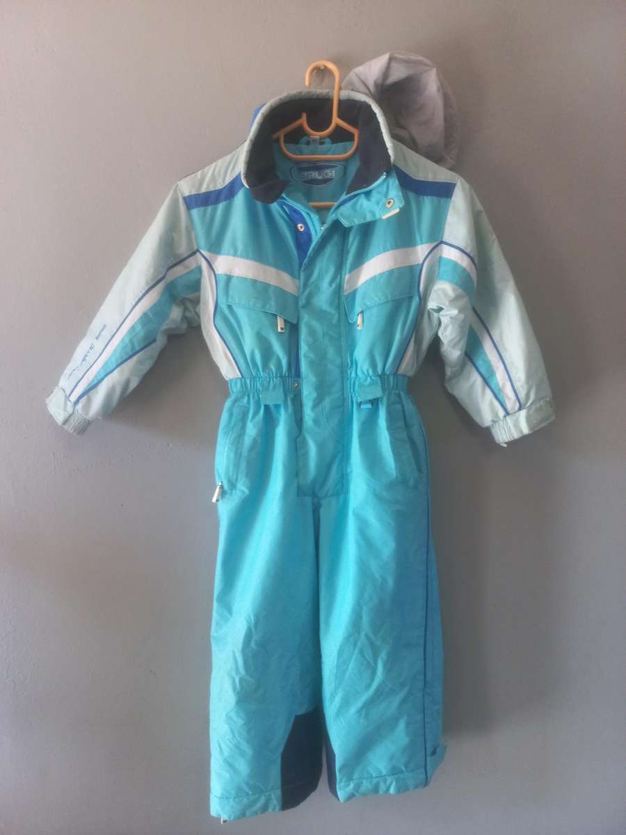 Ski suit /snow suit