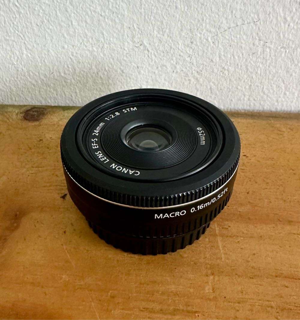 Canon EF-S 24mm f2.8 STM Lens