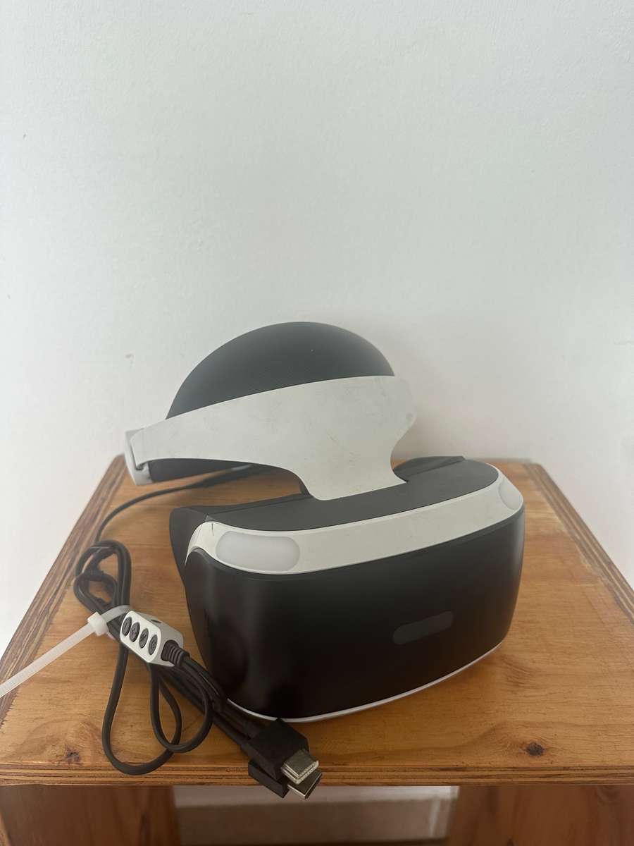 Playstation 4 VR Complete Set with Games